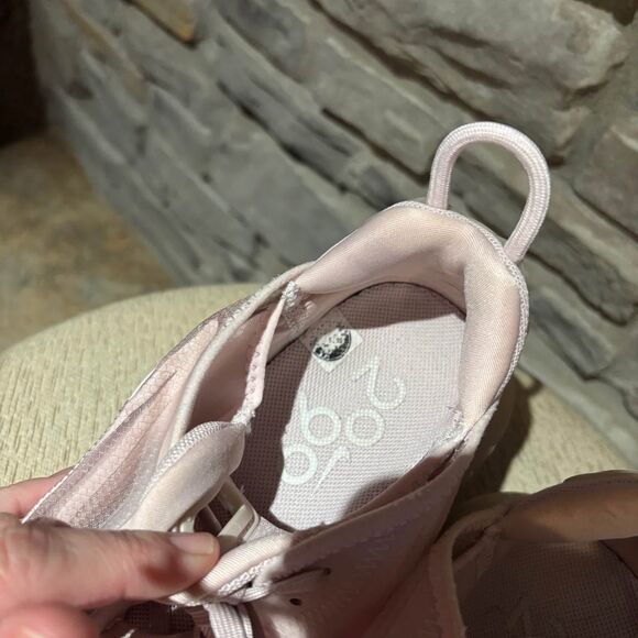 Nike womens Air Max 2090 Running Size 8.5 CT1290-600 Barely Rose White - Picture 10 of 10